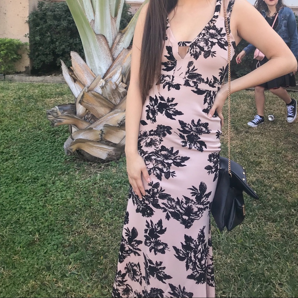 Formal Dress - Picture 2 of 2